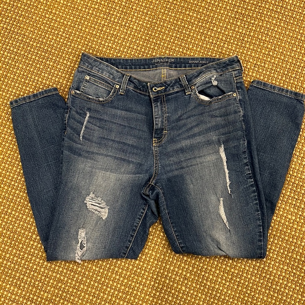 JENNIFER LOPEZ Distressed Skinny Ankle Jeans Size 12